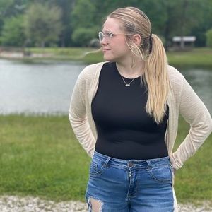 Meet your Posher, Emily